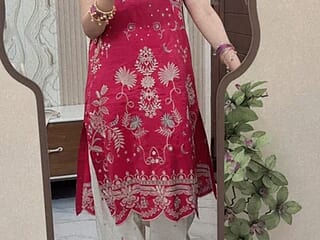 priya_2009 live webcam thumbnail