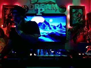 prodigalpete82 live webcam thumbnail