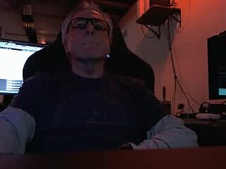 proud_patriot live webcam thumbnail