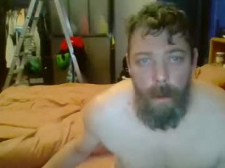 pug2222 live webcam thumbnail