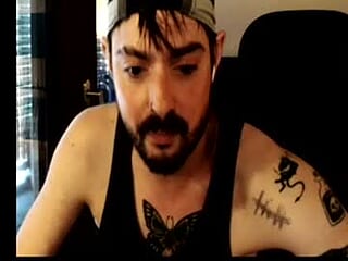 pup0815 live webcam thumbnail
