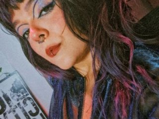 purple_em69 live webcam thumbnail