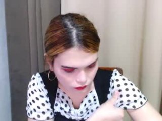 pussy_cath69 live webcam thumbnail
