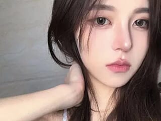 QIQI-MM live webcam thumbnail