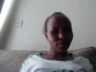 queen_900 live webcam thumbnail