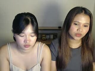 queenliax live webcam thumbnail