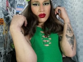 queenramoona-hot live webcam thumbnail