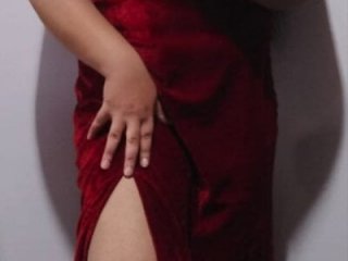 RAYI_Queen_2 live webcam thumbnail