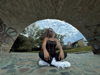 RachellEbony live webcam thumbnail