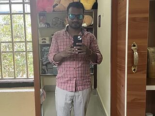 Rahul_the_playboy live webcam thumbnail