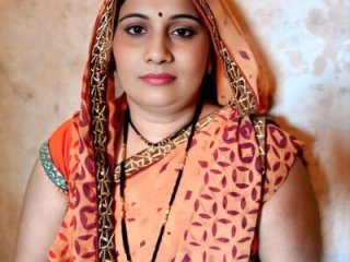 Rakhi99x live webcam thumbnail