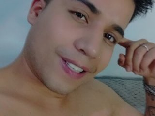 Randy_horny live webcam thumbnail