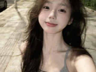 Raygirls-001 live webcam thumbnail