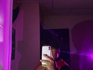 rabbitplayboy19 live webcam thumbnail