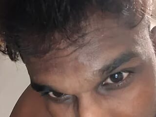 rayansanjee live webcam thumbnail