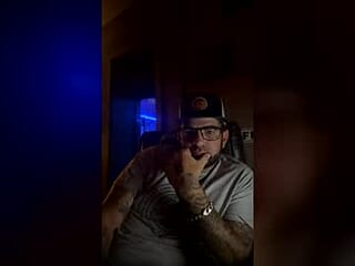 rayrob9118808 live webcam thumbnail