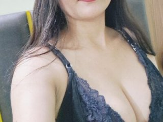 RealNaina live webcam thumbnail