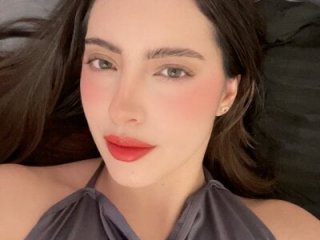 Rebbecawhite_ASMR live webcam thumbnail