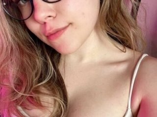 RemyCute live webcam thumbnail