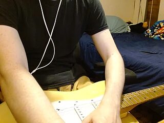 readytocome90 live webcam thumbnail