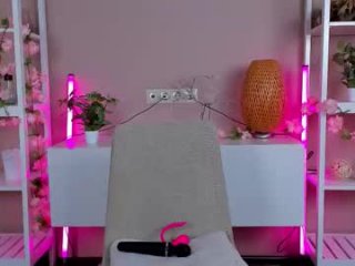 reaganprigg live webcam thumbnail