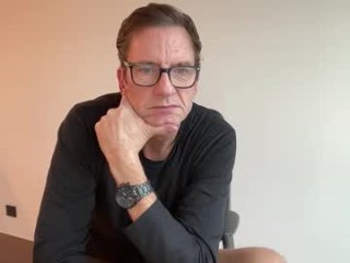 realstuff_ live webcam thumbnail