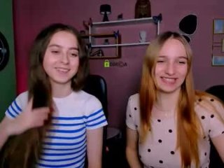 rebecca_smile_ live webcam thumbnail