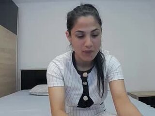 rebecka_sweet live webcam thumbnail