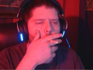 reecoiled live webcam thumbnail