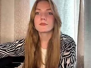 regeniamccornack live webcam thumbnail