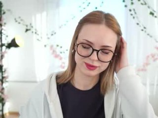 rettazuziak live webcam thumbnail