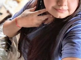 reynaafro93 live webcam thumbnail