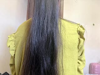 RIYA_SHARMA_3 live webcam thumbnail