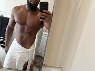 RickyPokeHer live webcam thumbnail