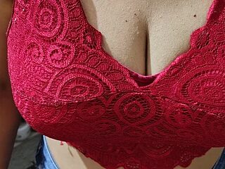 Rising_Queen live webcam thumbnail