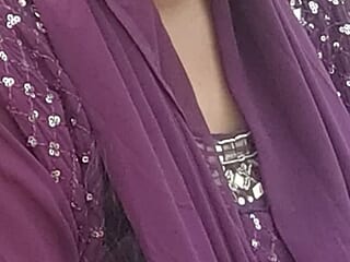 Riya_bhabi_big_vagina live webcam thumbnail