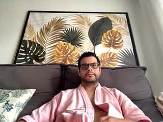 ricamenezes81823326 live webcam thumbnail