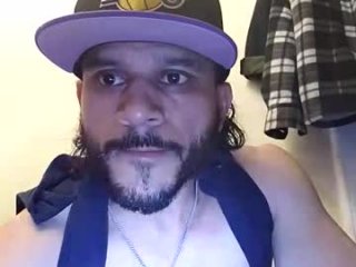 richierich008 live webcam thumbnail