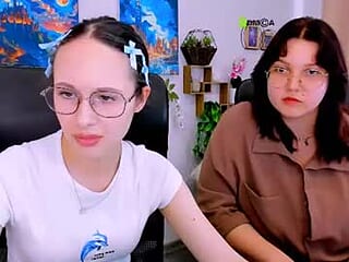rina_star1 live webcam thumbnail