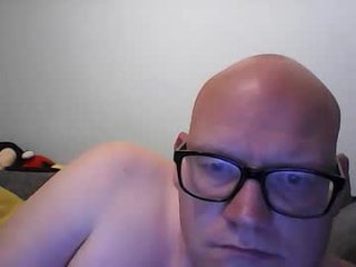 ringie84 live webcam thumbnail