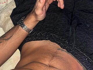 rlkcarioca77 live webcam thumbnail