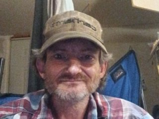 ROBERT0516 live webcam thumbnail