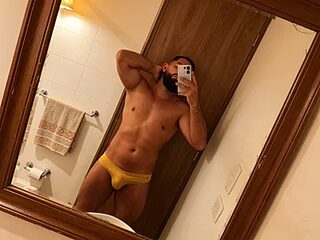 Rob_fab live webcam thumbnail