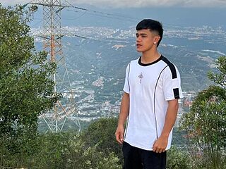 Rob_zaens33 live webcam thumbnail