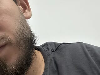 Roinuj098 live webcam thumbnail
