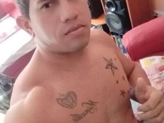 Rojasmike90 live webcam thumbnail