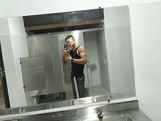 Romeo_S018 live webcam thumbnail