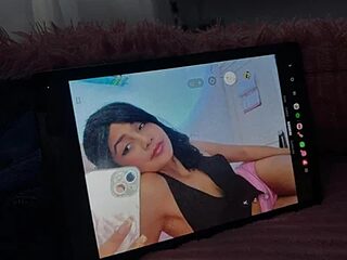 Rosie_Jones_ live webcam thumbnail