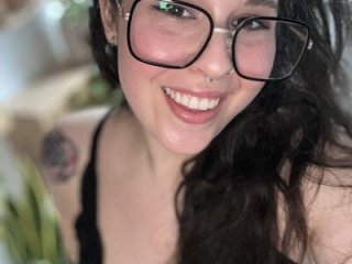 Rosiee69_ live webcam thumbnail