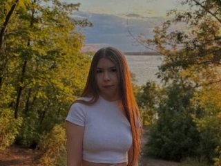 RoxannCrawford live webcam thumbnail